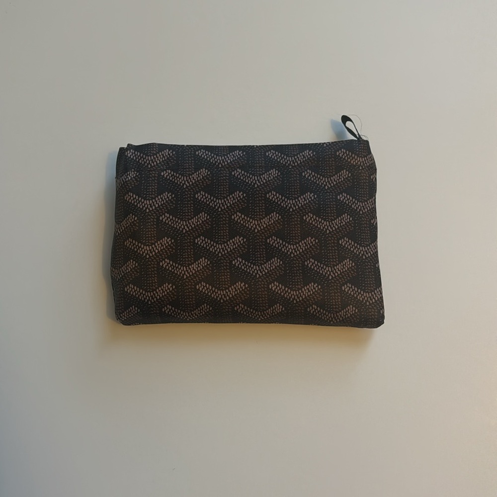 Large geometric print reusable nylon shopping tote bag in BROWN